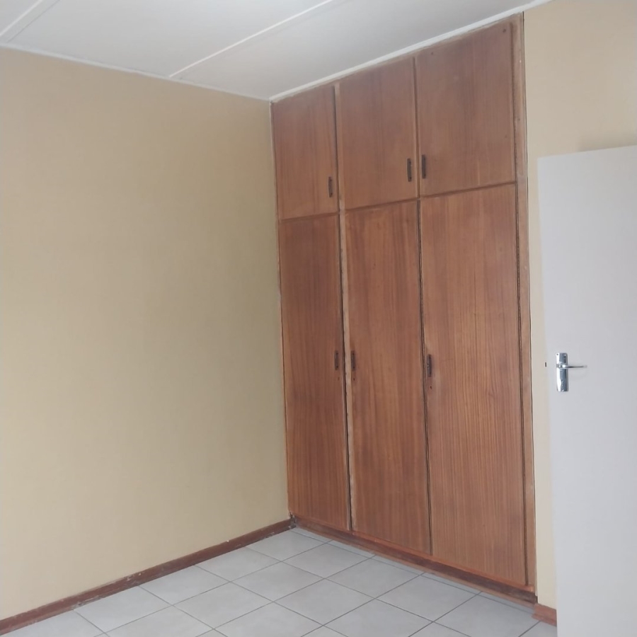 5 Bedroom Property for Sale in Diamant Park Northern Cape